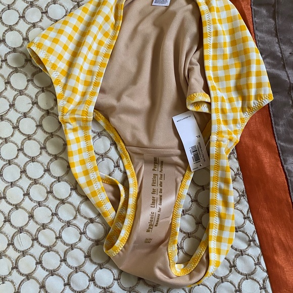 Old Navy Swim Bottom - Picture 6 of 6